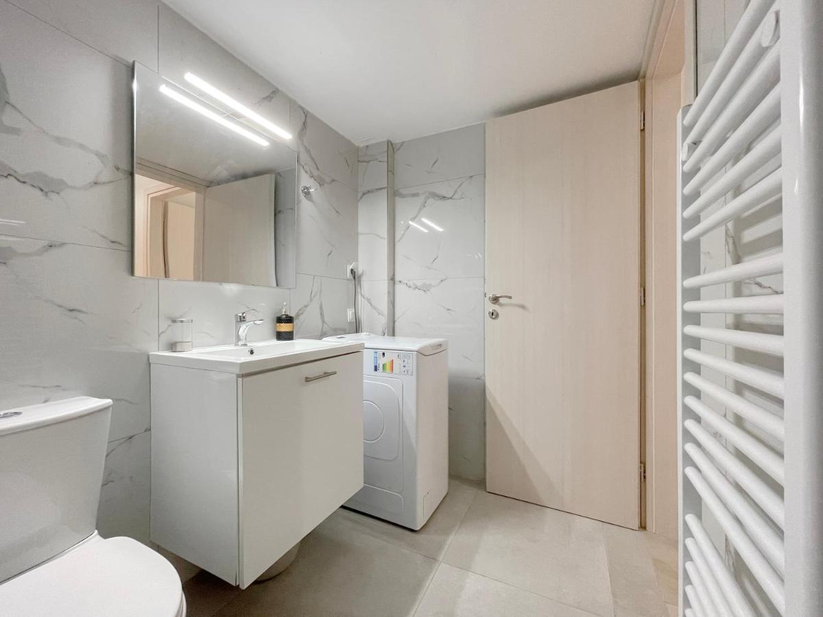 Sokos Residence, 4' Walk From Syngrou-Fix Metro Атина Екстериор снимка